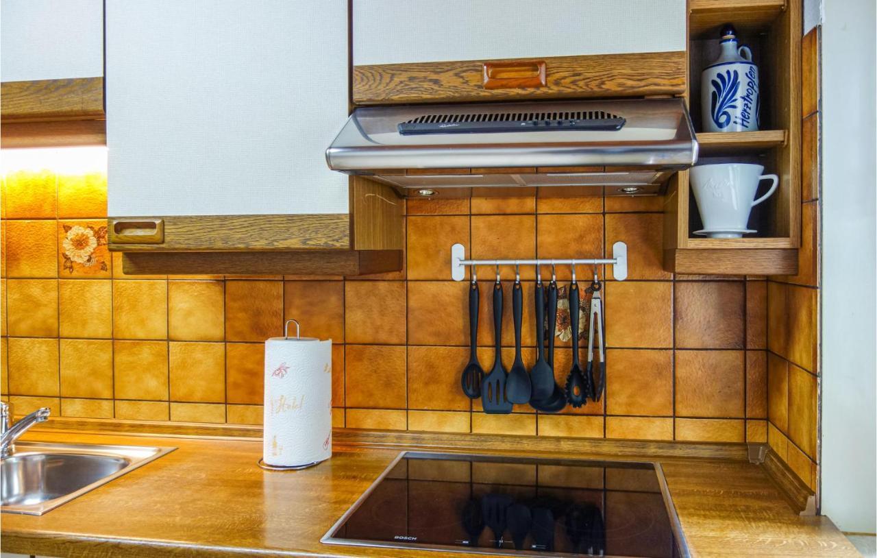 Beautiful Apartment In Dillenburg With Kitchen Ngoại thất bức ảnh