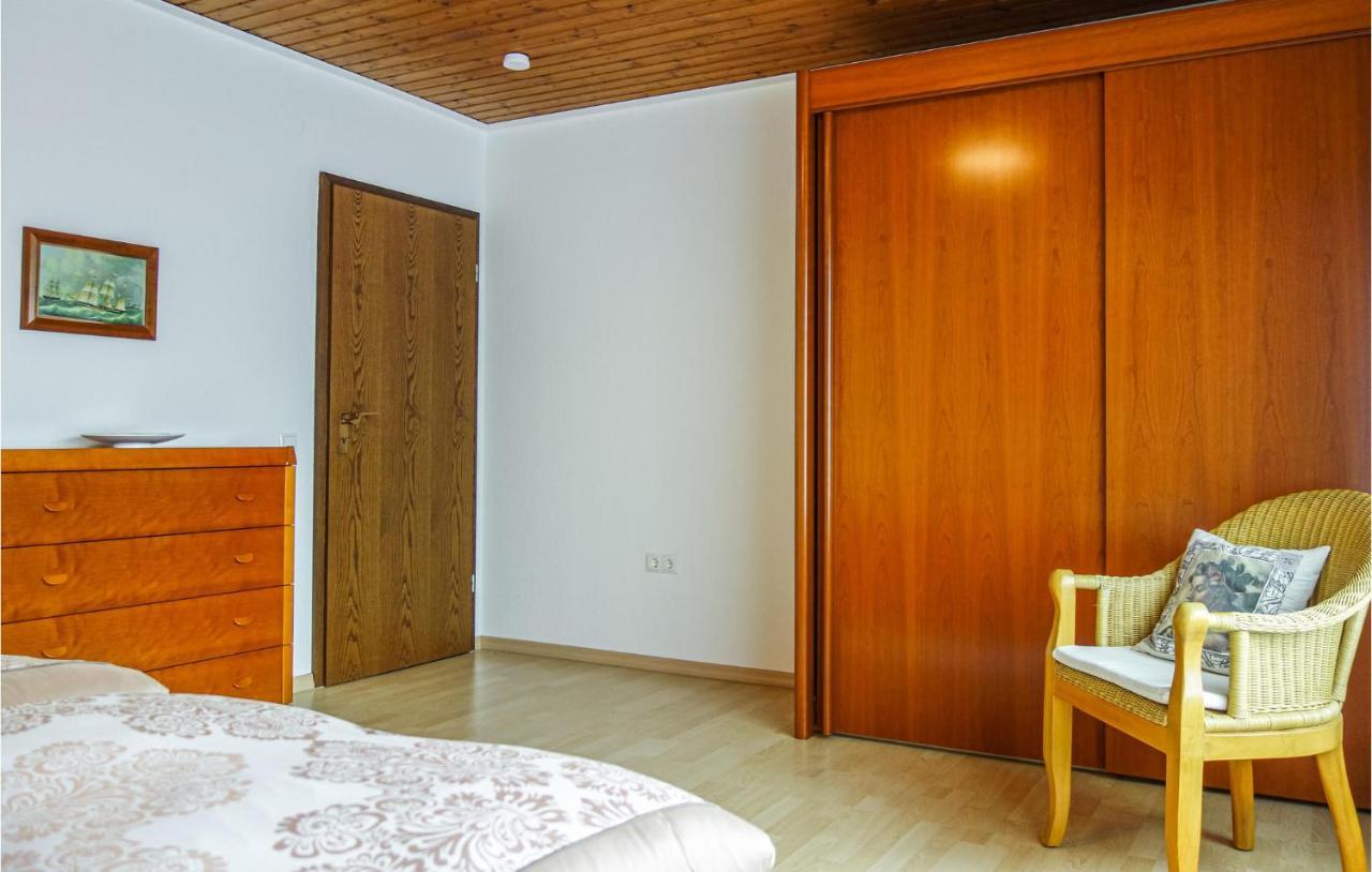 Beautiful Apartment In Dillenburg With Kitchen Ngoại thất bức ảnh