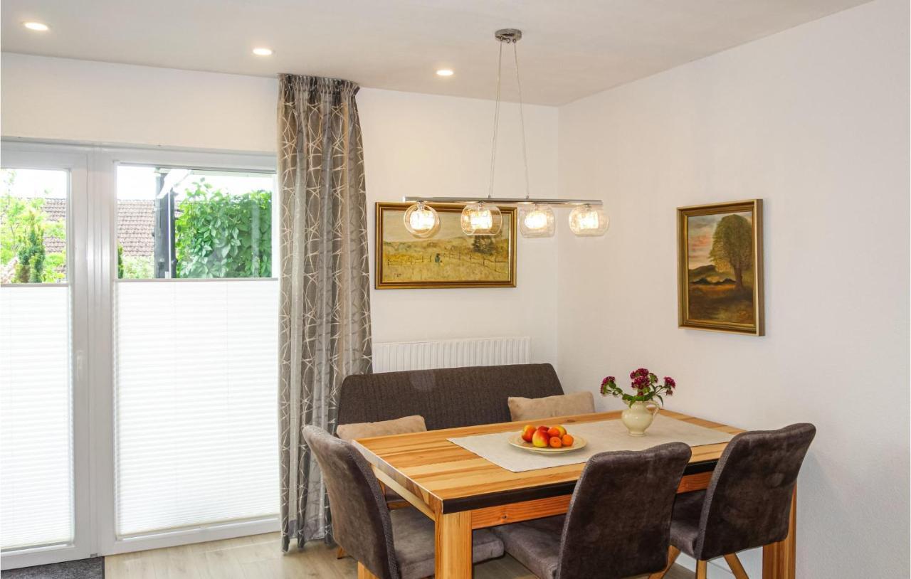 Beautiful Apartment In Dillenburg With Kitchen Ngoại thất bức ảnh